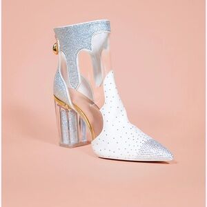 White and Silver Rhinestone Women Cowgirl Booties “Twinkle Twinkle Two Step”
